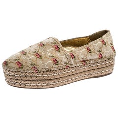 Prada Beige Floral Embroidered Canvas Platform Espadrille Flats Size 39