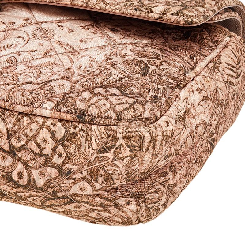 Prada Beige Floral Print Quilted Silk Flap Shoulder Bag In Good Condition In Dubai, Al Qouz 2