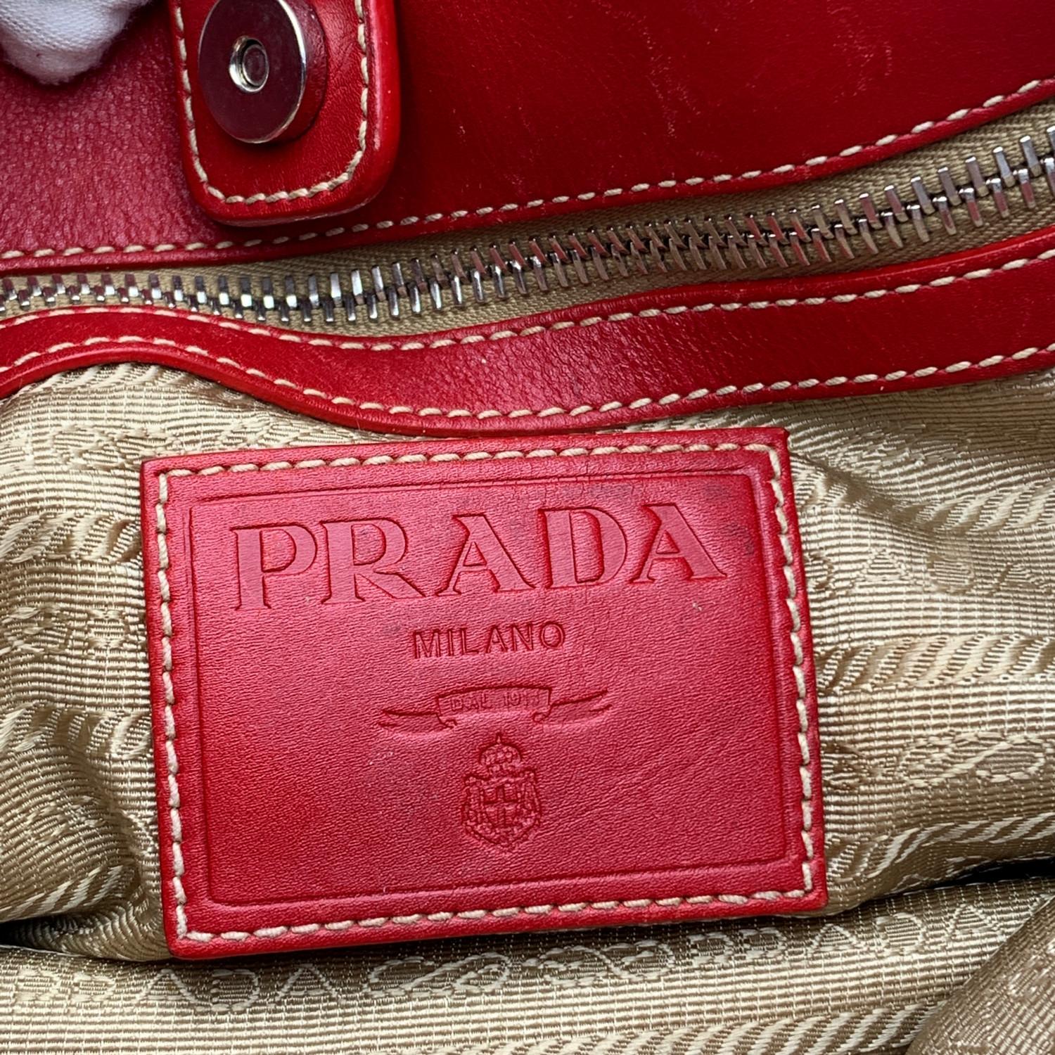 Prada Beige Jacquard Logo Canvas and Red Leather Tote Bag In Good Condition In Rome, Rome