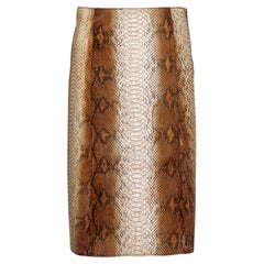 Jupe trapèze en cuir beige Prada