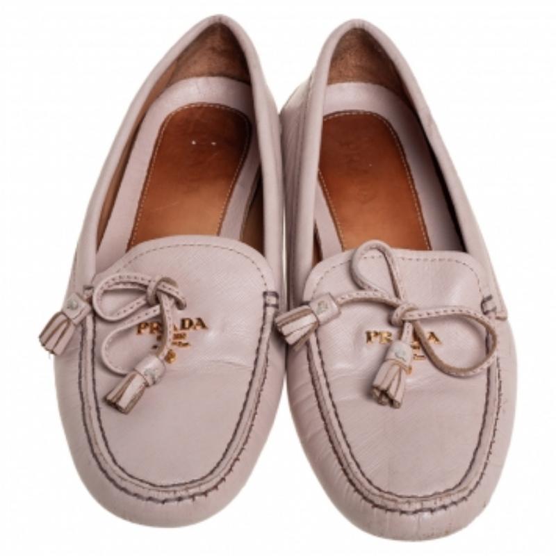 Women's Prada Beige Leather Bow Slip On Loafers Size 38 For Sale