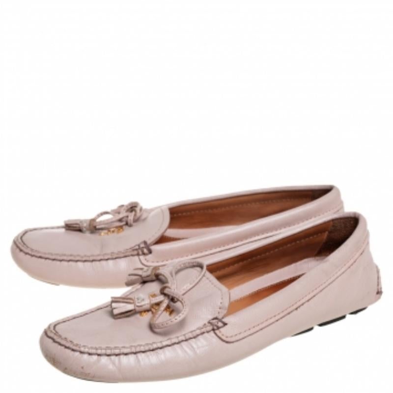 Prada Beige Leather Bow Slip On Loafers Size 38 For Sale 3