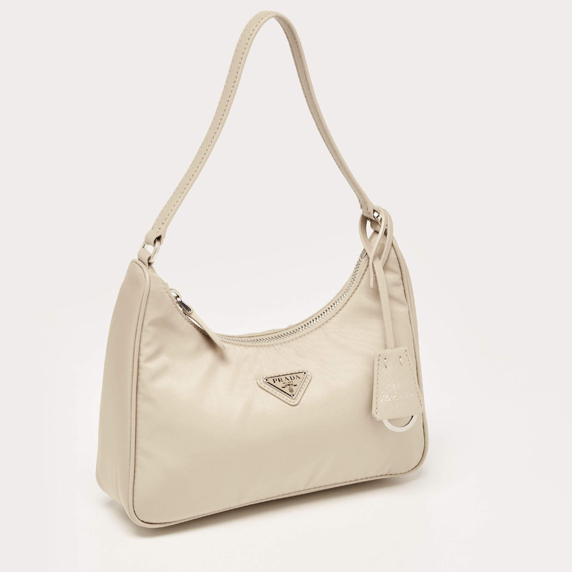 Prada Beige Nylon and Leather Mini Re-Edition 2000 Shoulder Bag For Sale 3