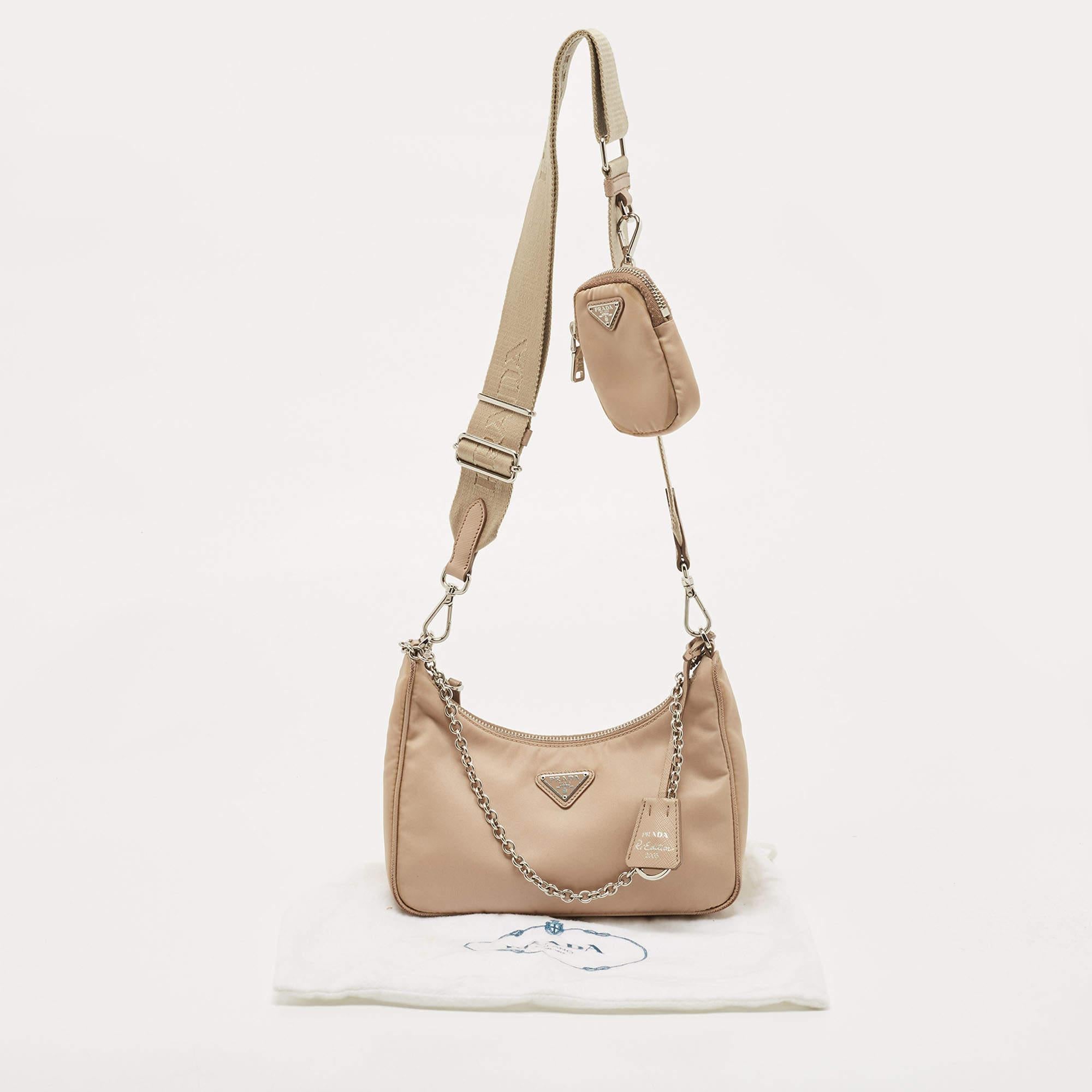 Prada Beige Nylon and Leather Re-Edition 2005 Baguette Bag In Fair Condition In Dubai, Al Qouz 2