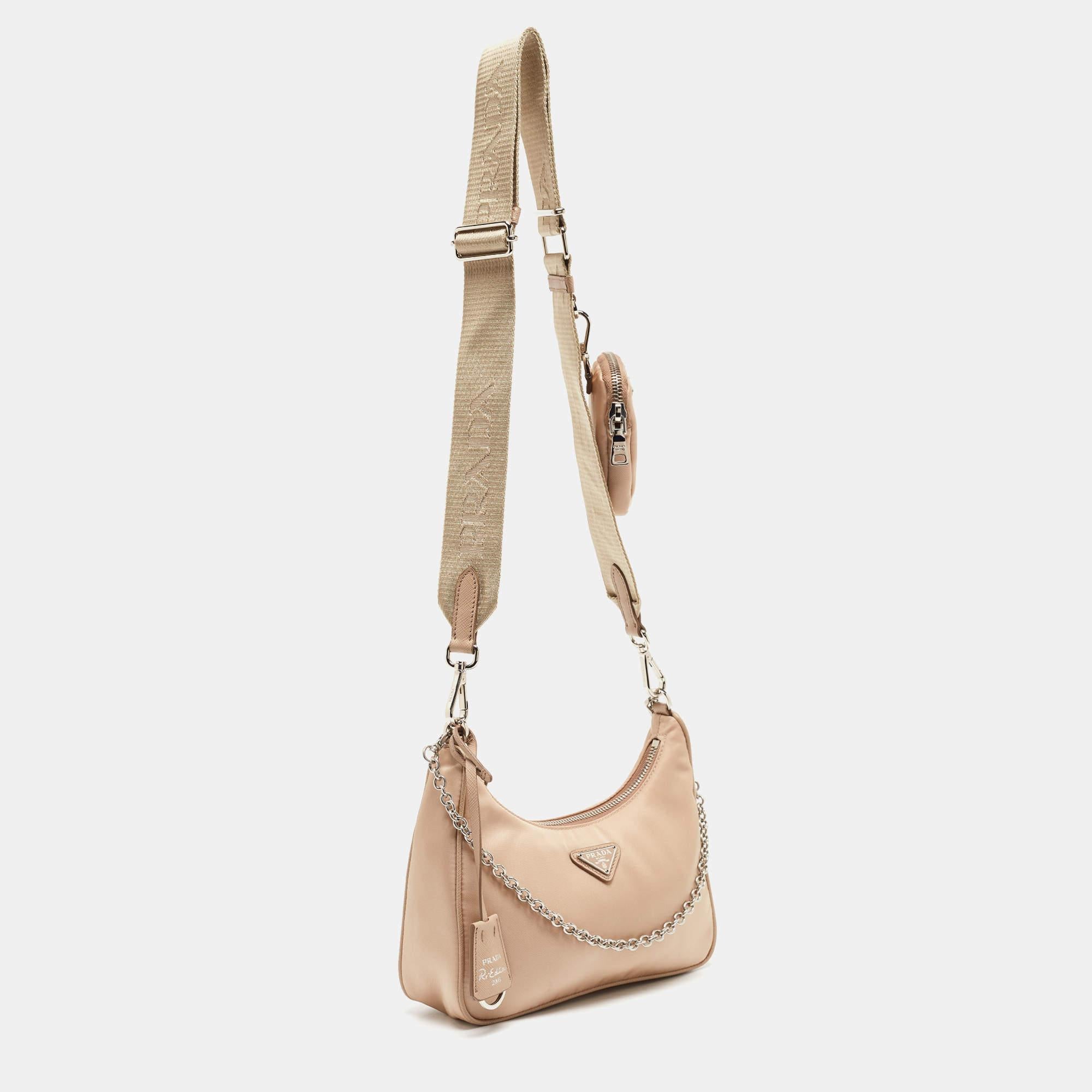 Designer bags are ideal companions for ample occasions! Here we have a fashion-meets-functionality piece crafted with precision. It has been equipped with a well-sized interior that can easily fit all your essentials.

Includes: Detacheable Strap,