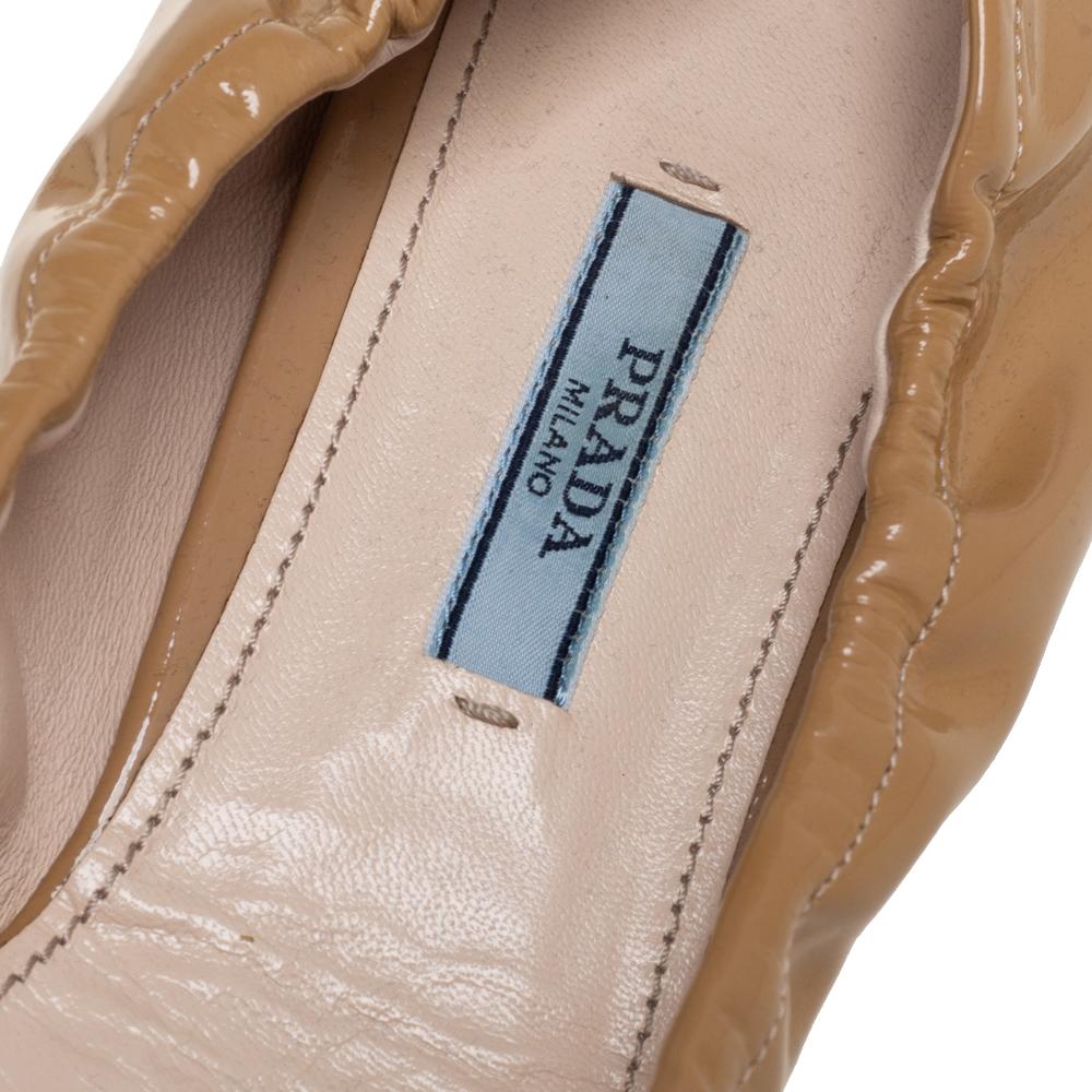 Prada Beige Patent Leather Tassel Bow Flats Size 42 1