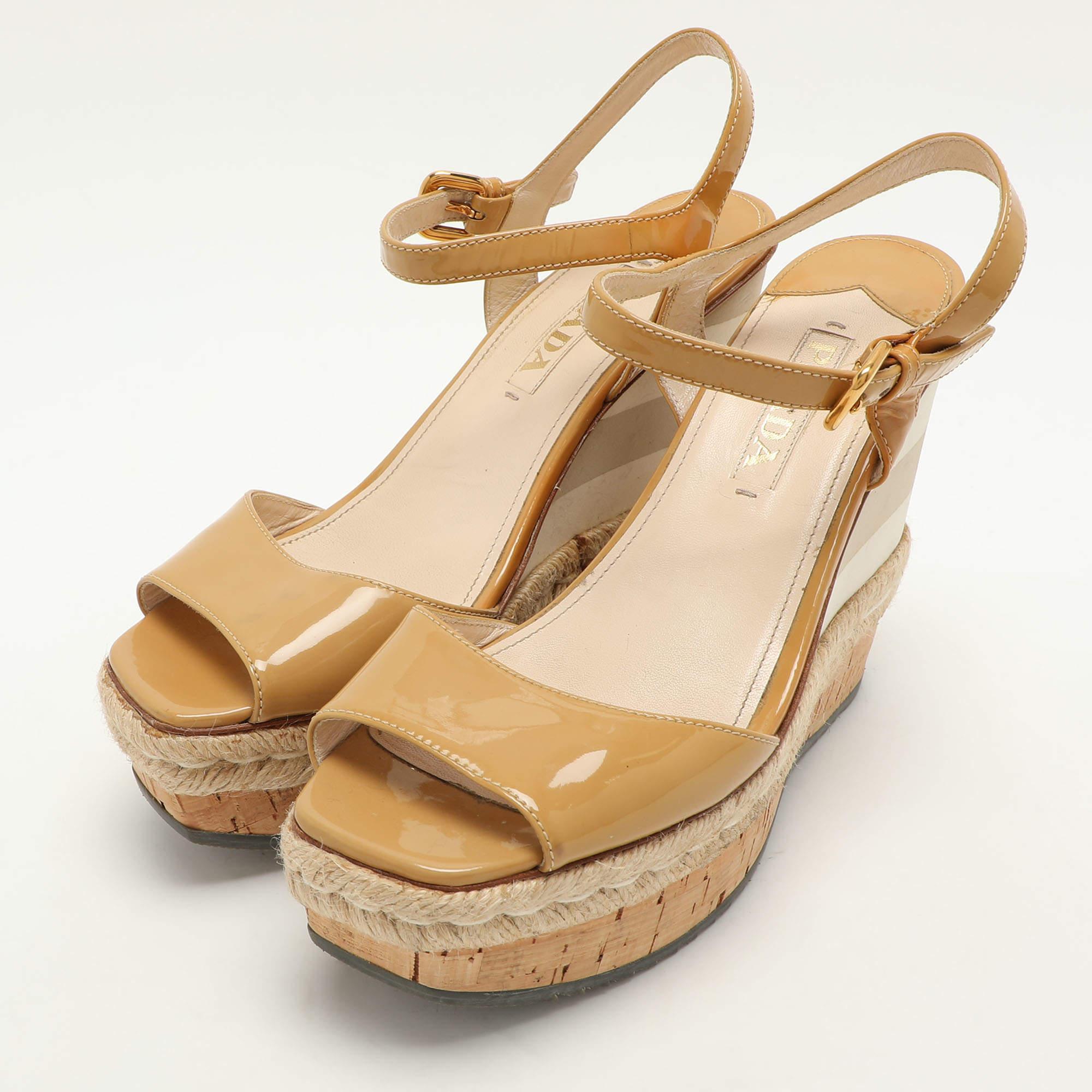 Ces sandales encadreront vos pieds de manière élégante. Fabriqué à partir de matériaux de qualité  ils affichent un design élégant et des semelles intérieures confortables.