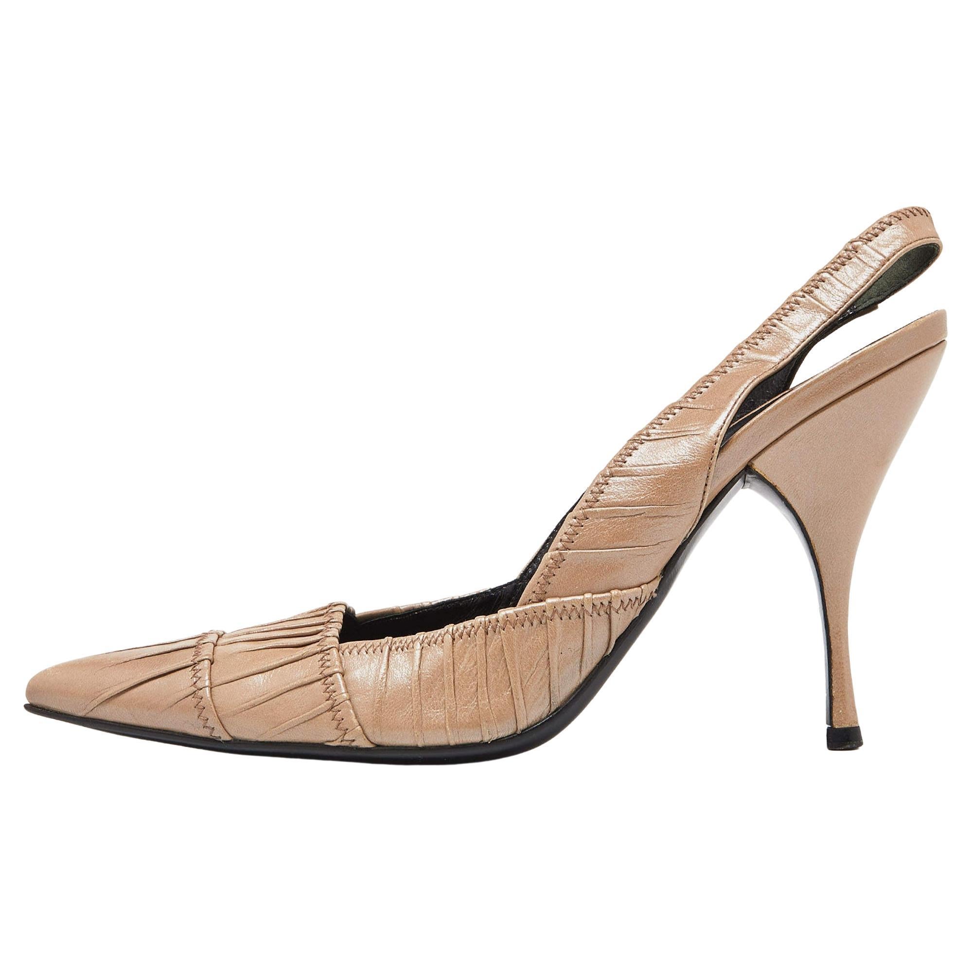 Prada Beige Pleated Leather Slingback Sandals Size 38 For Sale