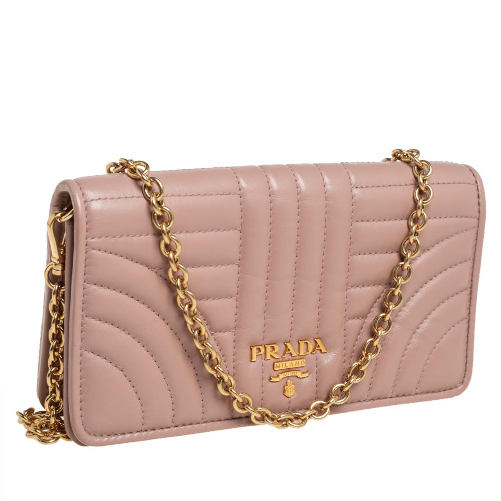 Prada Beige Quilted Leather Diagramme Impunture Wallet In Good Condition In Dubai, Al Qouz 2