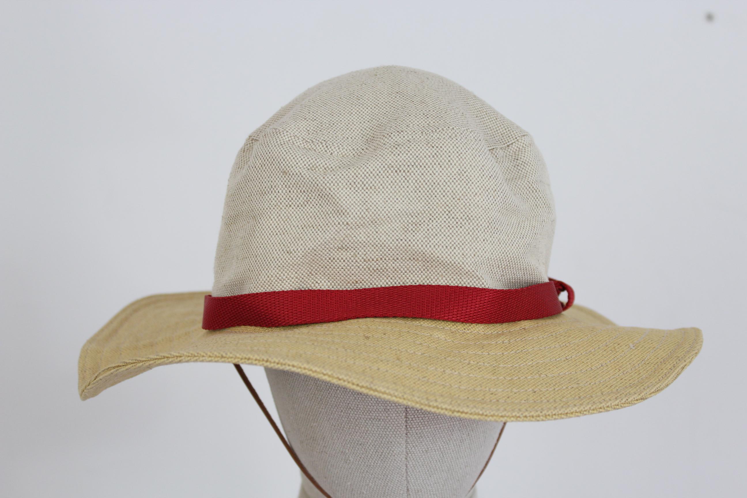 Prada Beige Red Linen Cotton Unisex Cowboy Hat  In Excellent Condition In Brindisi, Bt