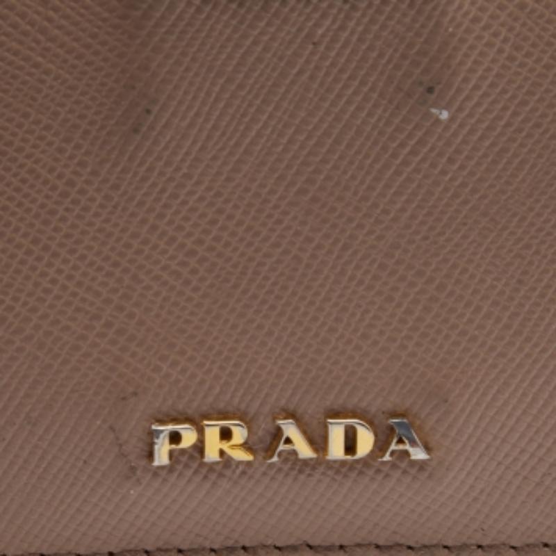 Women's Prada Beige Saffiano Leather 5 Gusset Card Holder For Sale