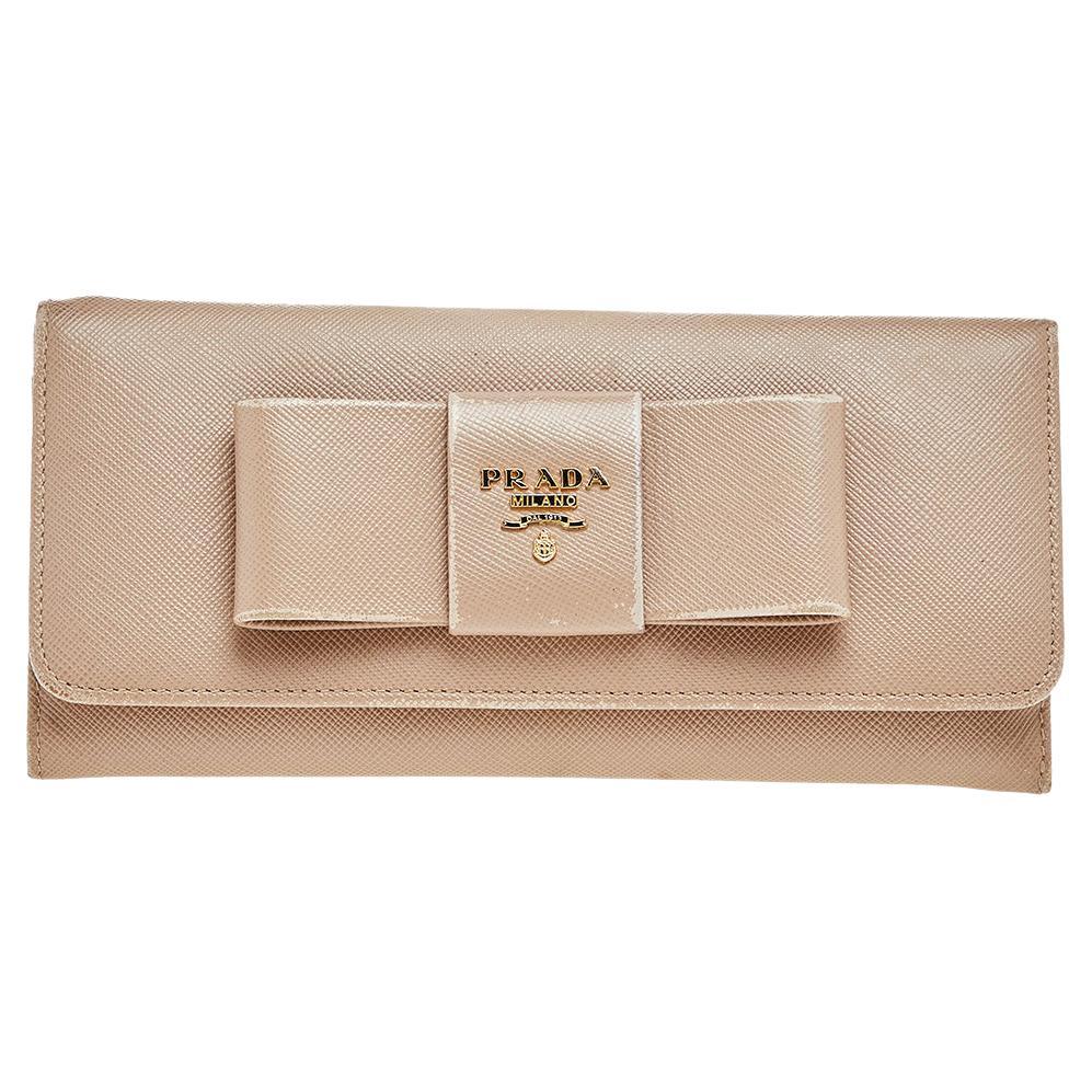 Prada Beige Saffiano Leather Bow Continental Wallet For Sale at 1stDibs