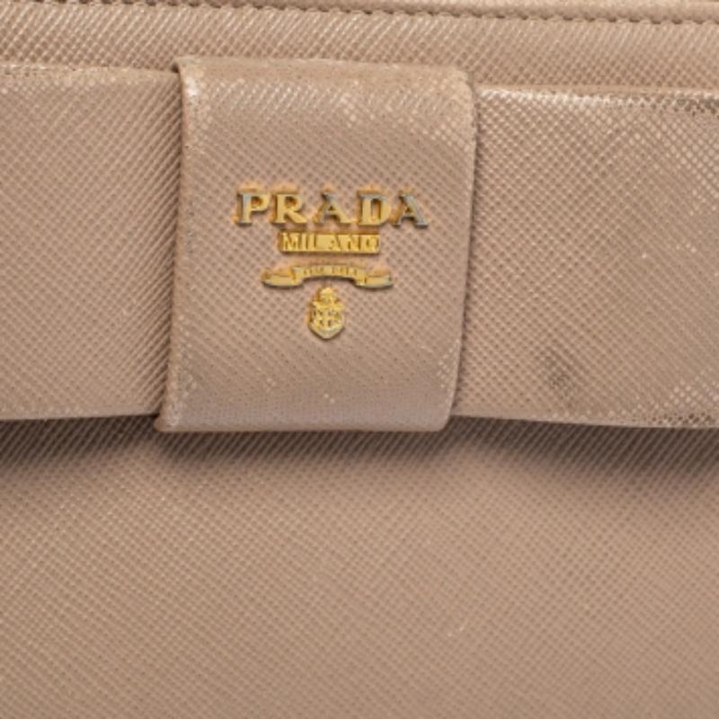 Prada Beige Saffiano Leather Bow Zip Around Wallet For Sale 5