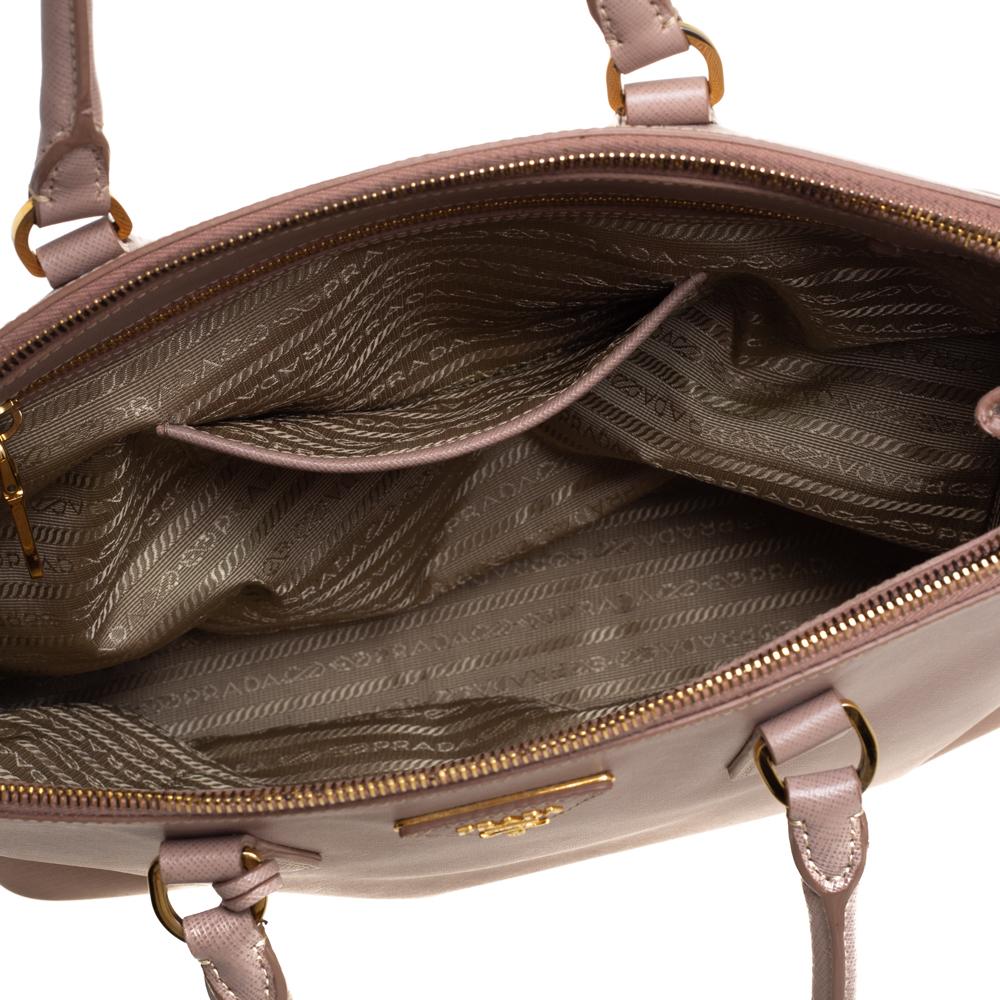 Prada Bolso de piel saffiano beige Galleria mediano con doble cremallera 5