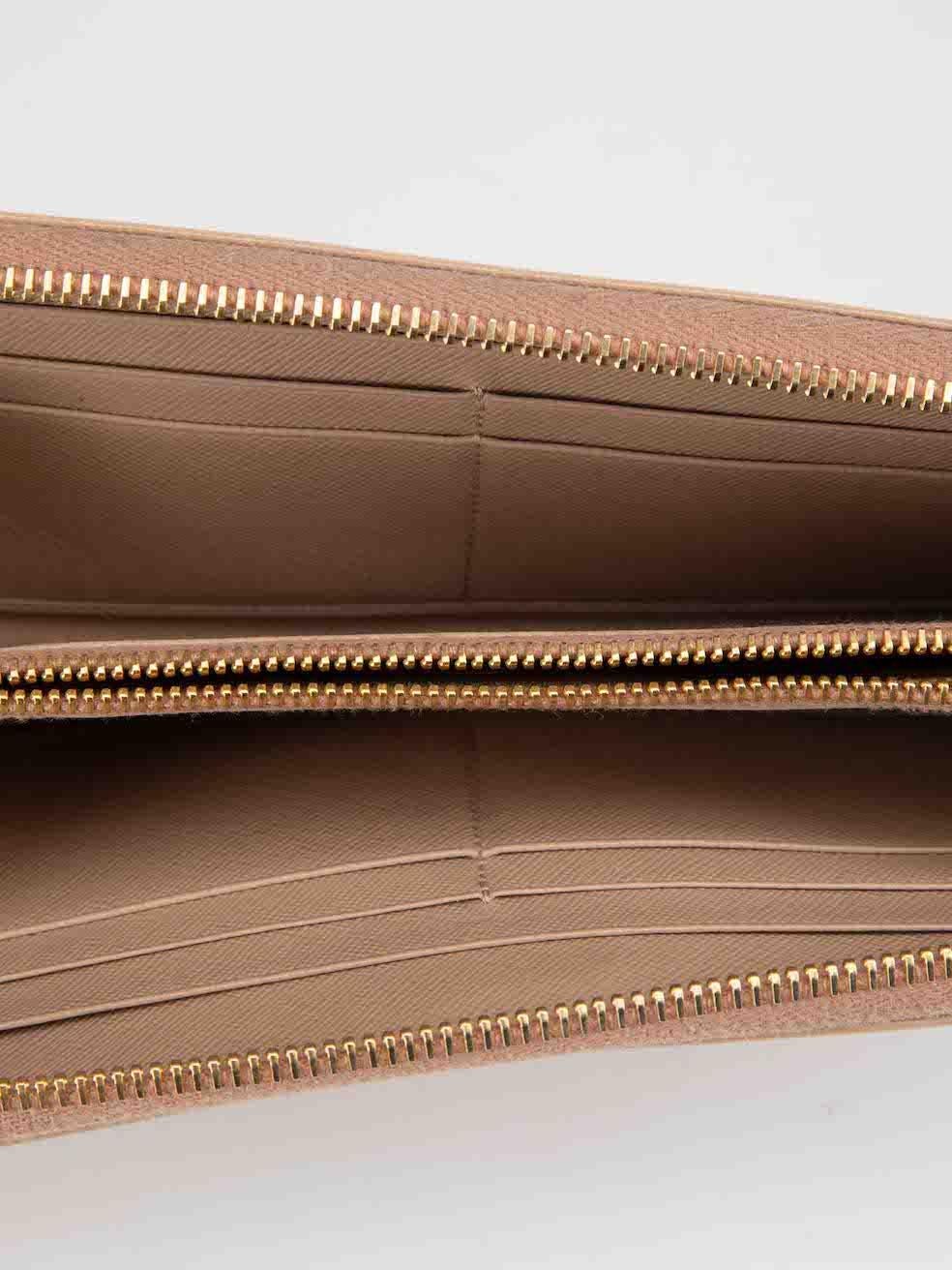 Prada Beige Saffiano Leather Zipped Wallet For Sale 1