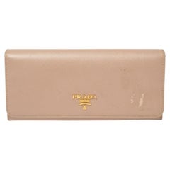 Prada Beige Saffiano Lux Portemonnaie aus Leder mit Klappe