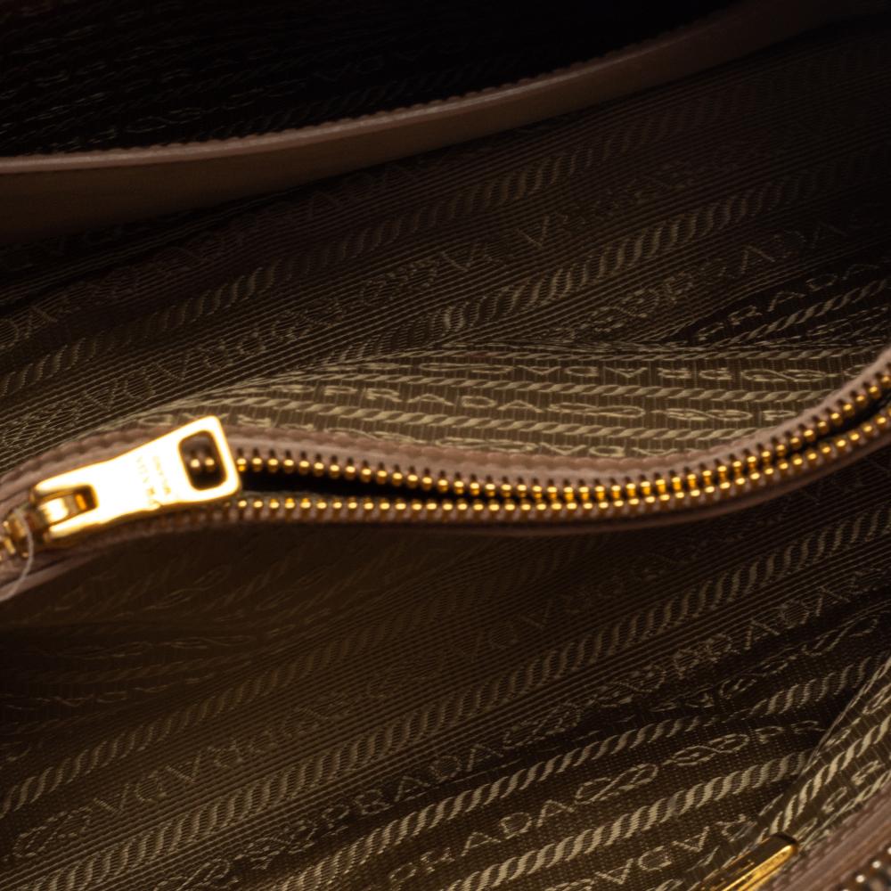 Prada Beige Saffiano Lux Patent Leather Small Promenade Bag 3