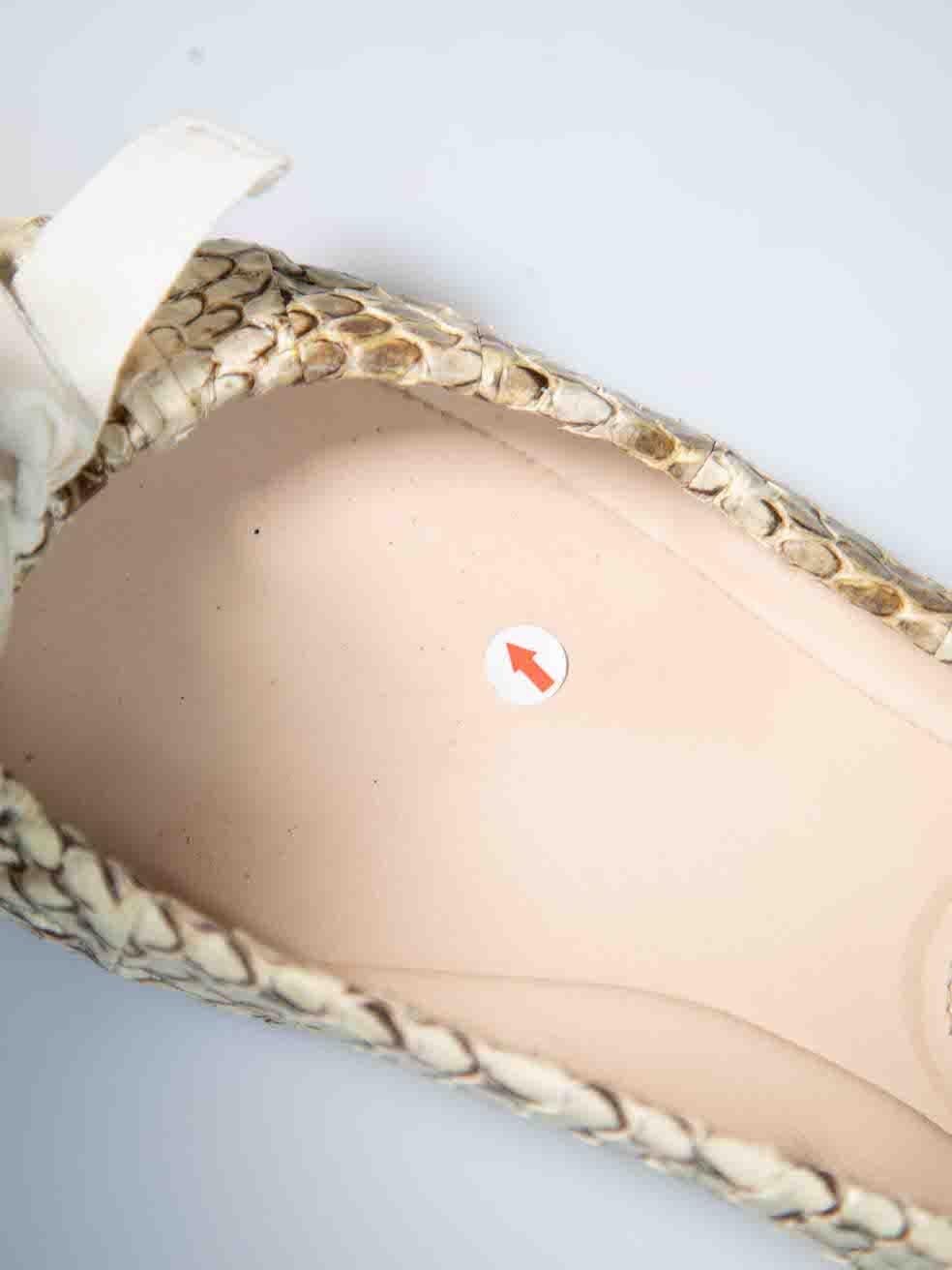 Prada Beige Snakeskin Bow Accent Ballet Flats Size IT 40 For Sale 2