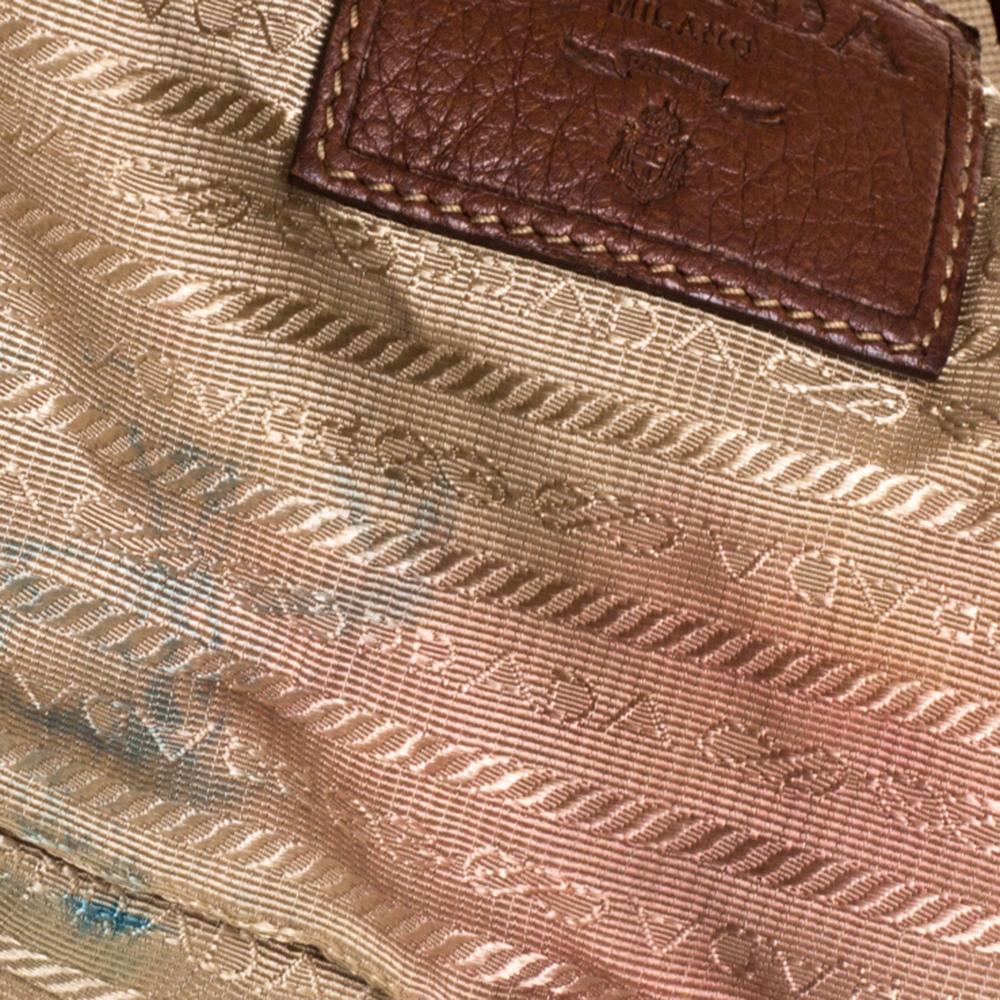 Prada Beige/Braune Logo-Jacquard-Handtasche aus Segeltuch und Leder 4
