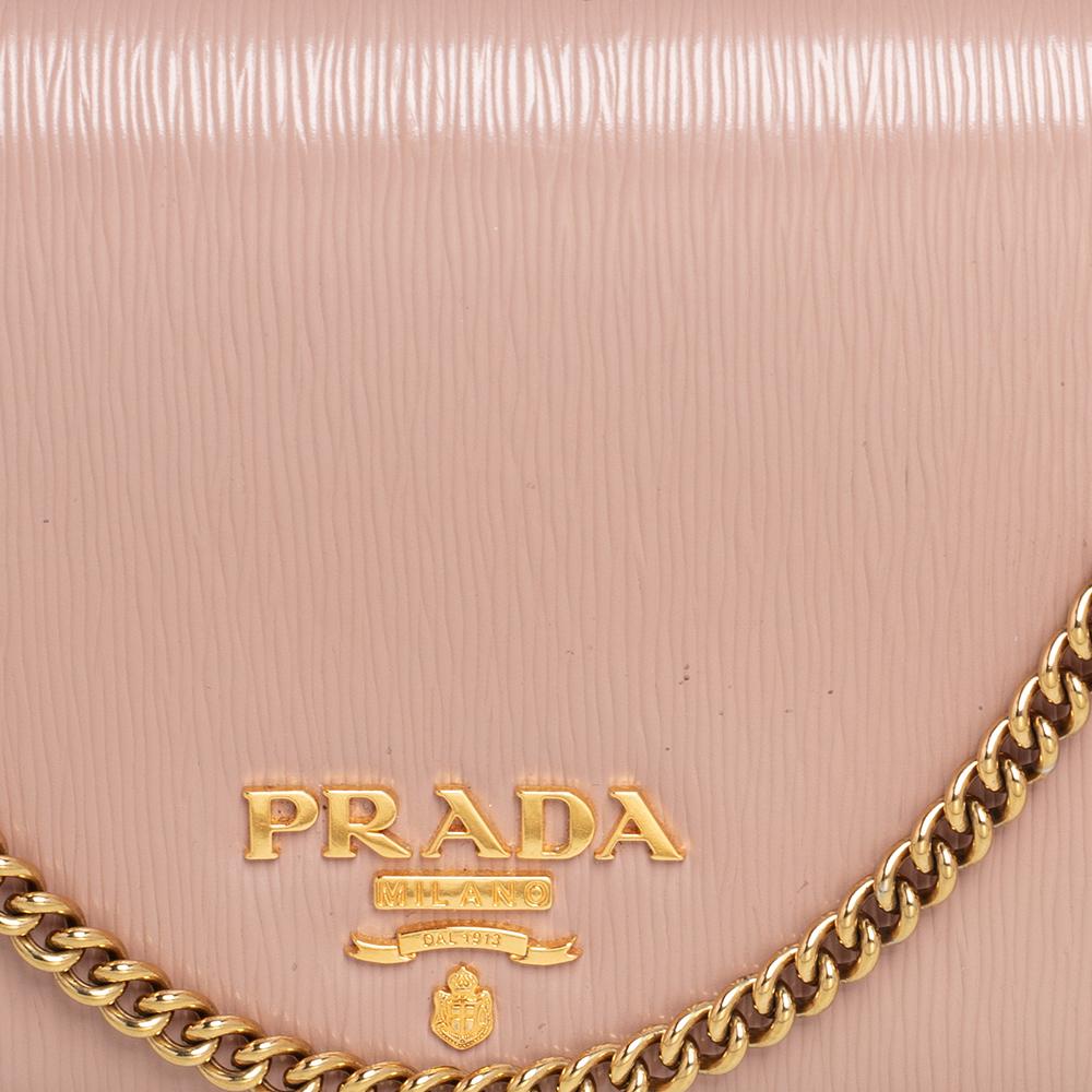 Women's Prada Beige Vitello Move Leather Wallet On Chain
