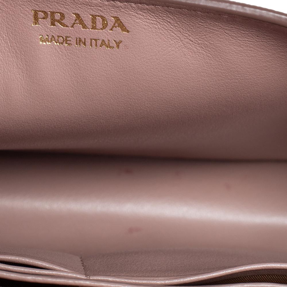 Prada Beige Vitello Move Leather Wallet On Chain 1