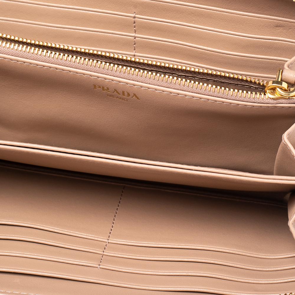 Women's Prada Beige Vitello Move Leather Zip Around Wallet