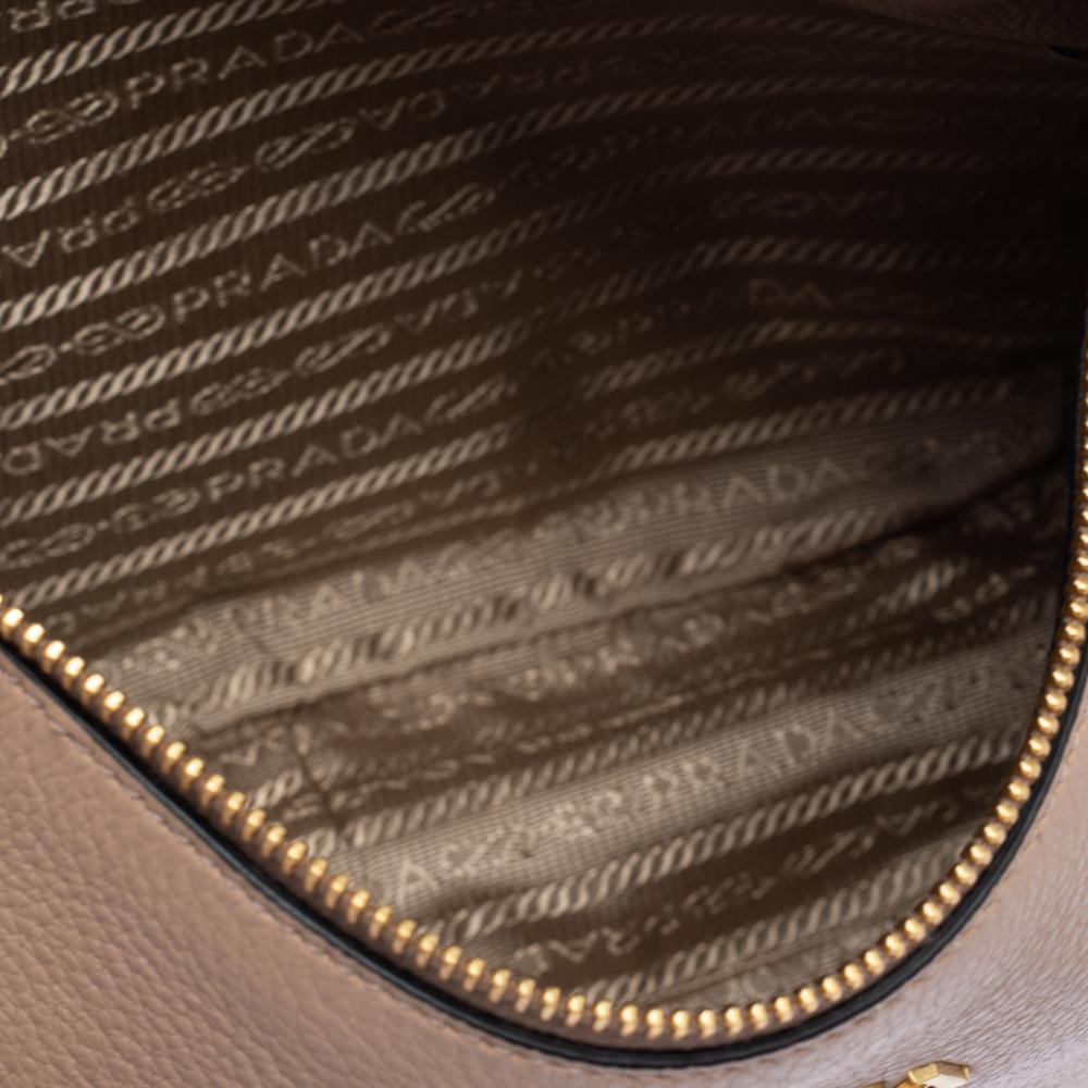 Women's Prada Beige Vitello Phenix Leather Shoulder Bag