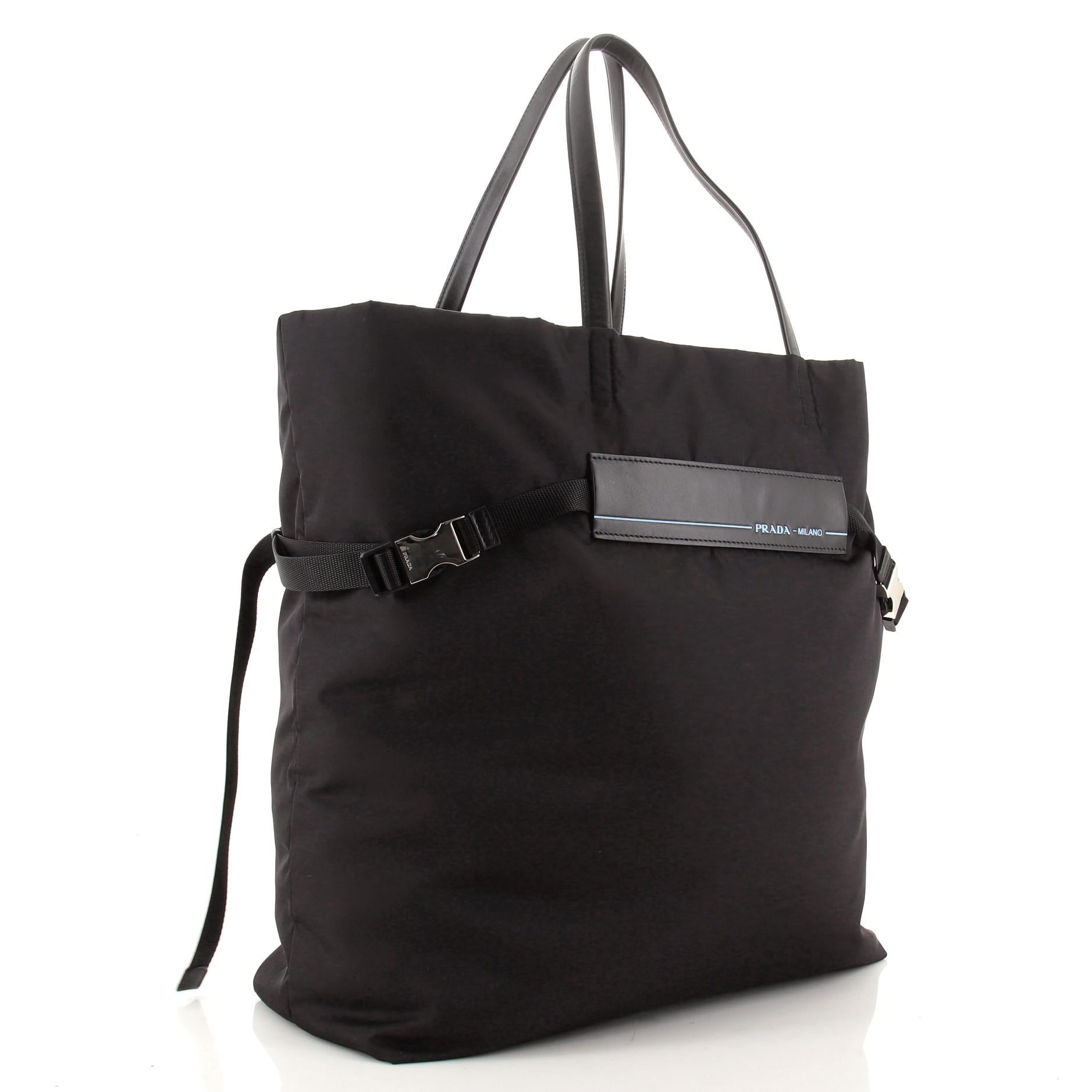 Prada Tote Tessuto mit Gürtel und Logo, groß (Schwarz)