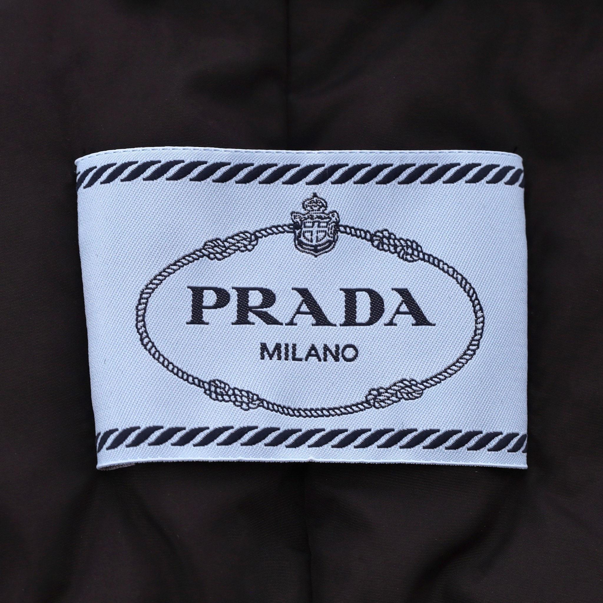 Piumino imbottito Prada con cintura 3