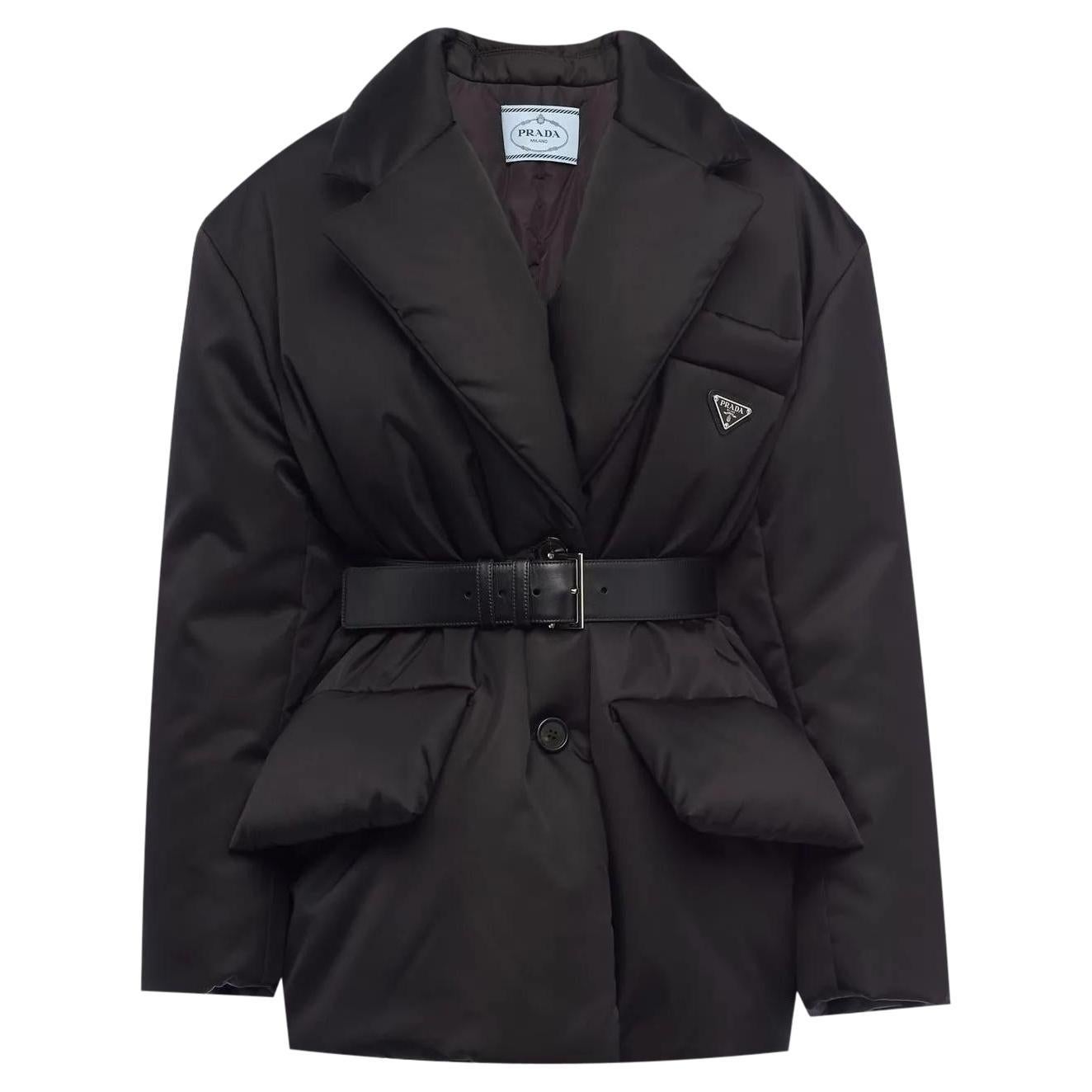 Prada Belted Re-Nylon Padded Down Jacket in vendita