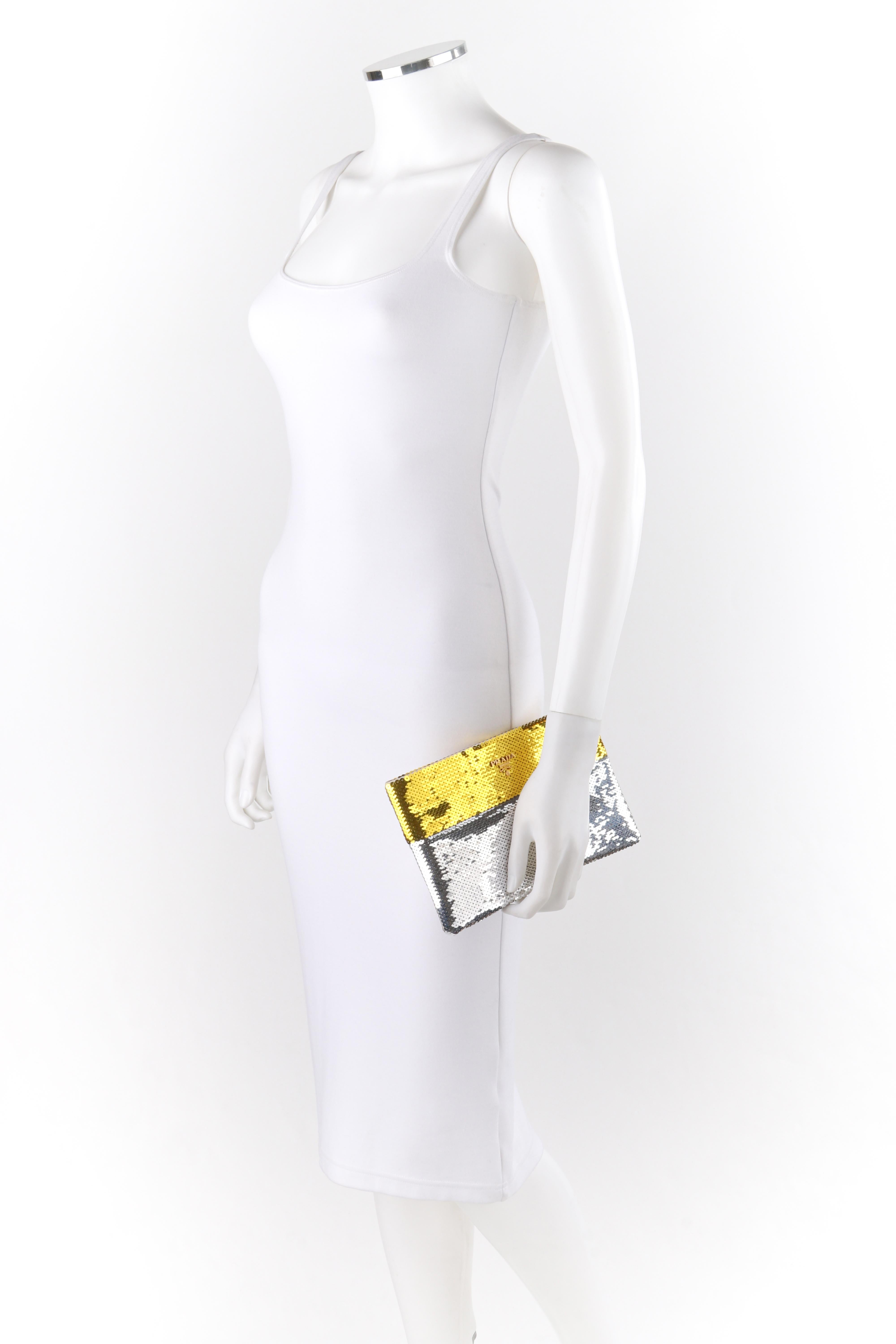 De las mujeres Bolso de mano bicolor PRADA con lentejuelas doradas y plateadas en dos tonos