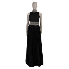 PRADA schwarz 2019 CRYSTAL EMBELLISHED PLEATED GOWN Kleid 40 S
