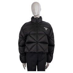 PRADA black 2022 RE-NYLON GABERDINE CROPPED DOWN Jacket 44 L