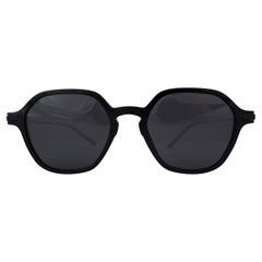 PRADA GEOMETRIC-Sonnenbrille aus schwarzem Acetat SPR12Y