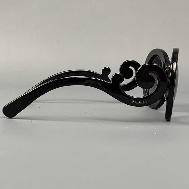 prada minimal baroque eyewear