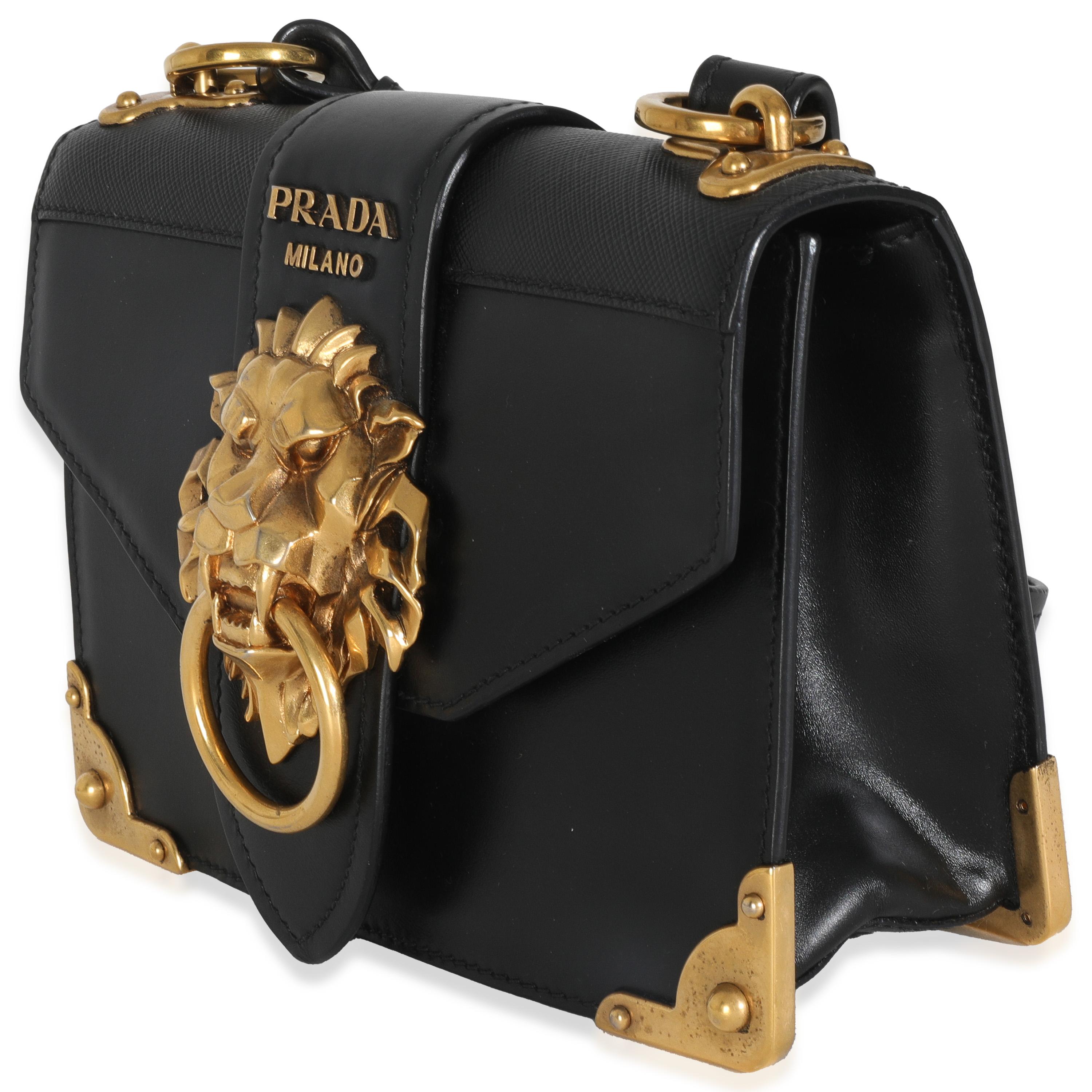 Borsa a tracolla Prada Antic Soft Saffiano Testa di leone nera Cahier In condizioni ottime in vendita a New York, NY