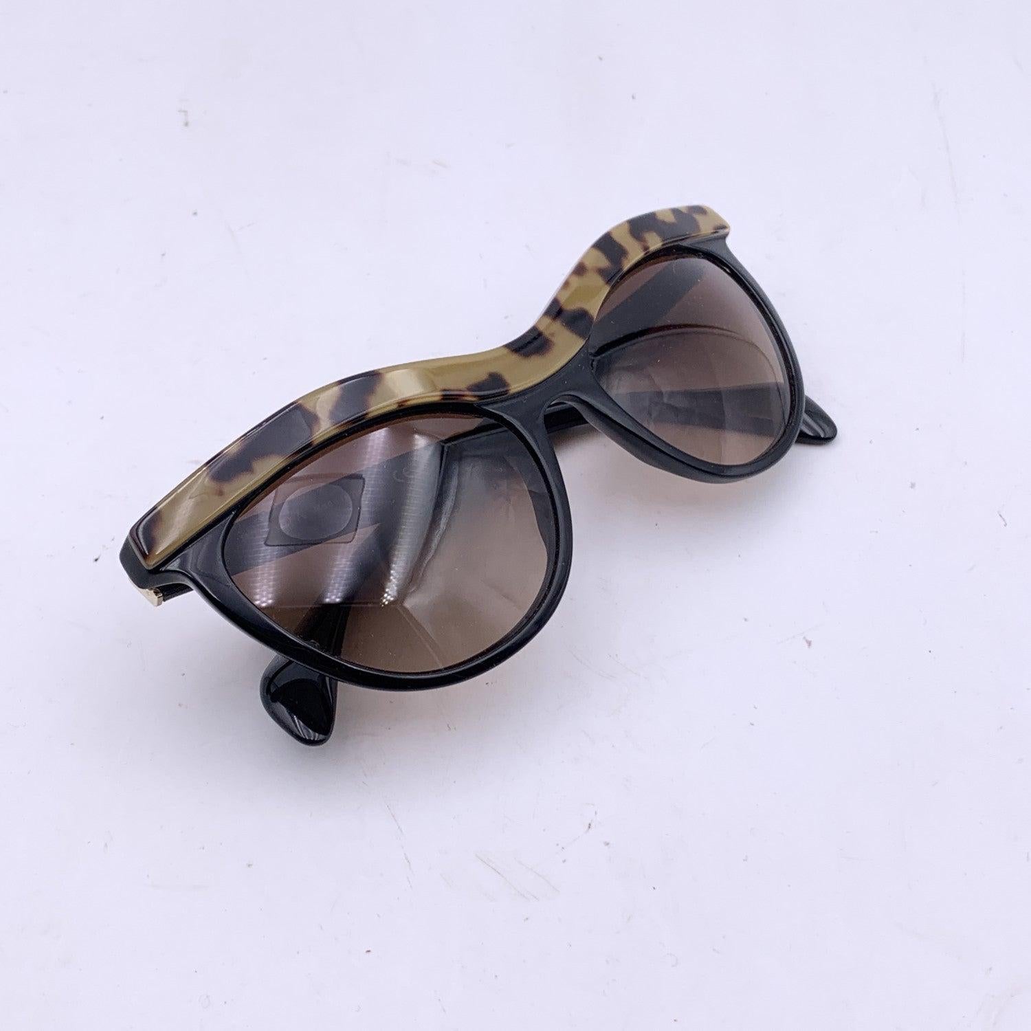 Prada Black Beige Cat Eye SPR06P Sunglasses 54/19 140mm For Sale 1