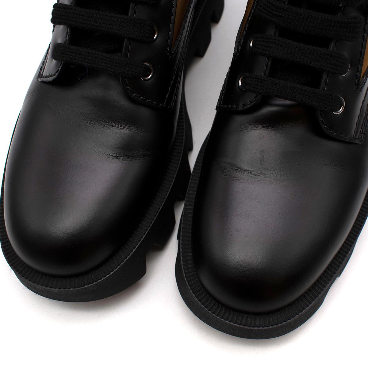 Men's Prada Black & Beige Leather & Nylon Logo Combat Boots - Size EU 41.5 For Sale