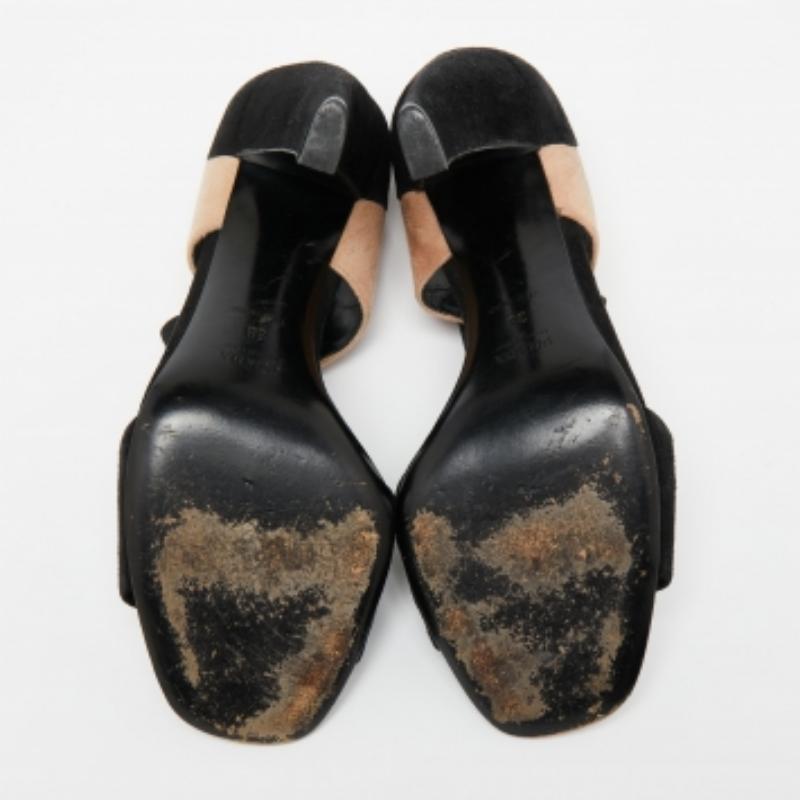 Prada - Sandales à lanières en daim noir/beige - Taille 38 en vente 2