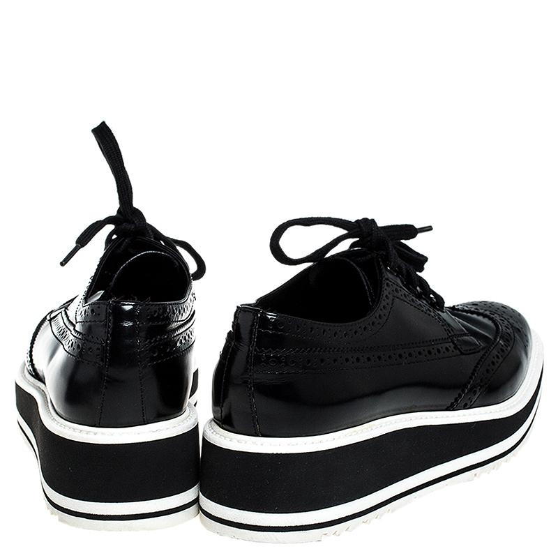 Prada Black Brogue Leather Wingtip Platform Sneakers Size 37.5 In Good Condition In Dubai, Al Qouz 2