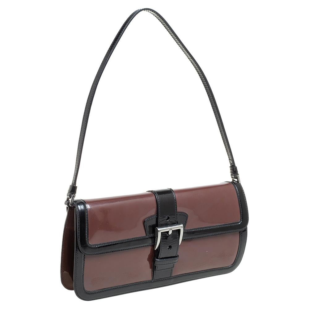Prada Black/Brown Patent Leather Flap Baguette In Good Condition In Dubai, Al Qouz 2