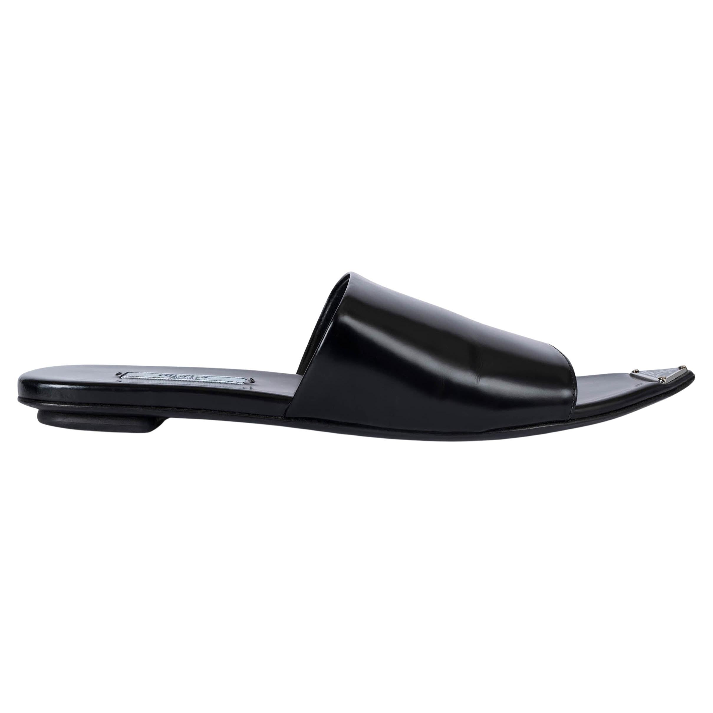 PRADA negro cepillado cuero 2022 LOGO SLIDE Sandalias Zapatos 37 en venta