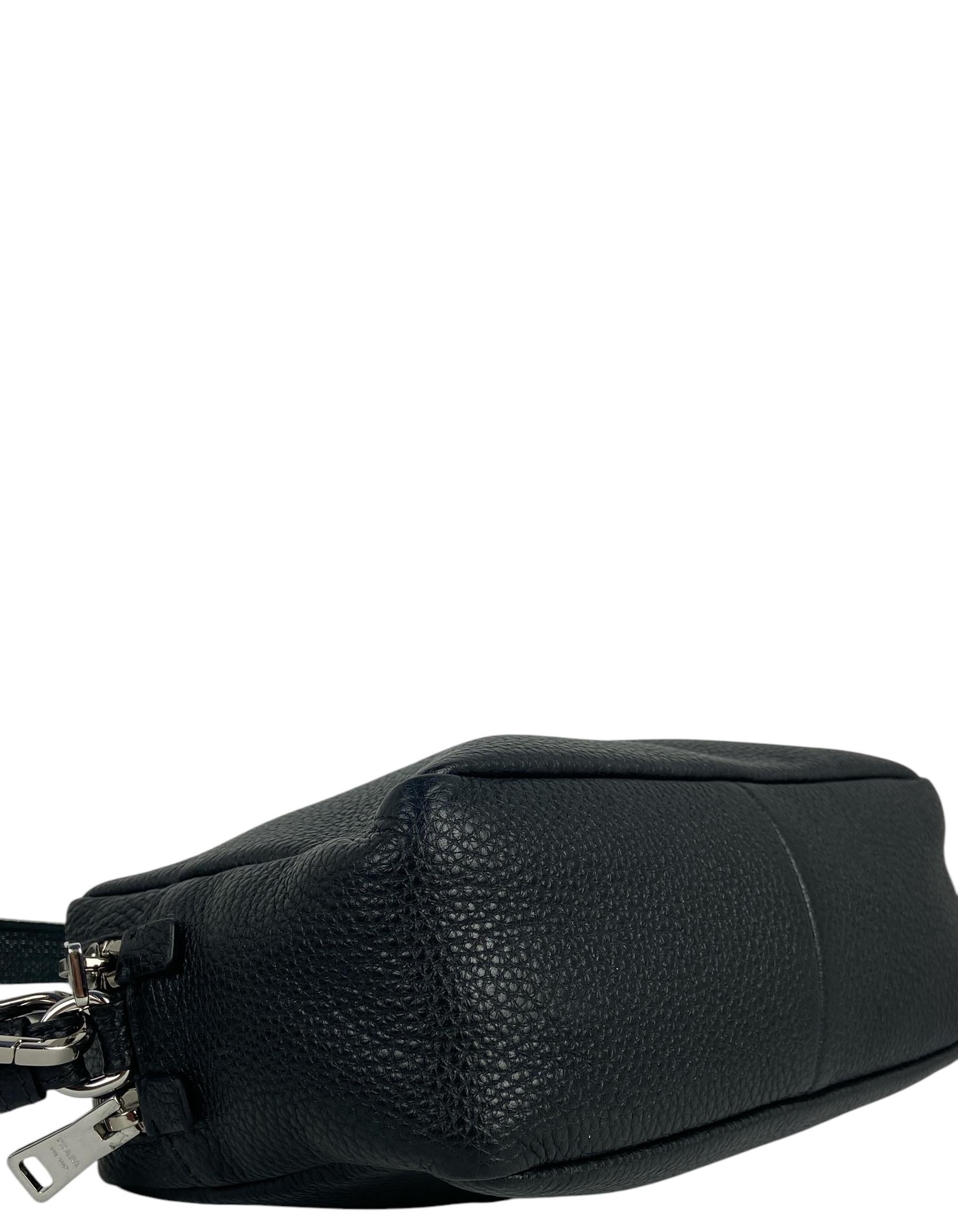 Prada Black Calfskin Leather Flou Camera Crossbody Bag w/ 2 Straps in vendita 1