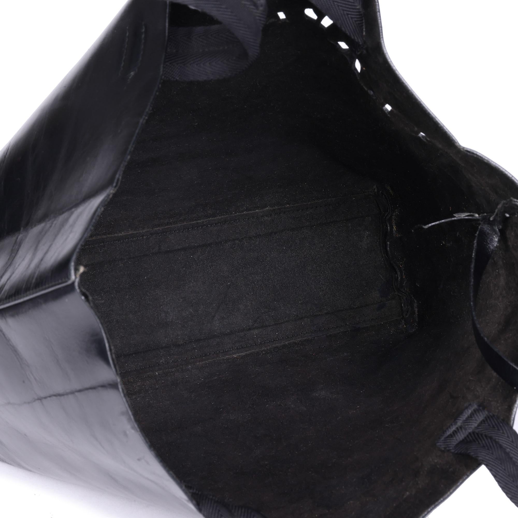 Prada Schwarzes Kalbsleder Vintage Cut-Out Tote Damen