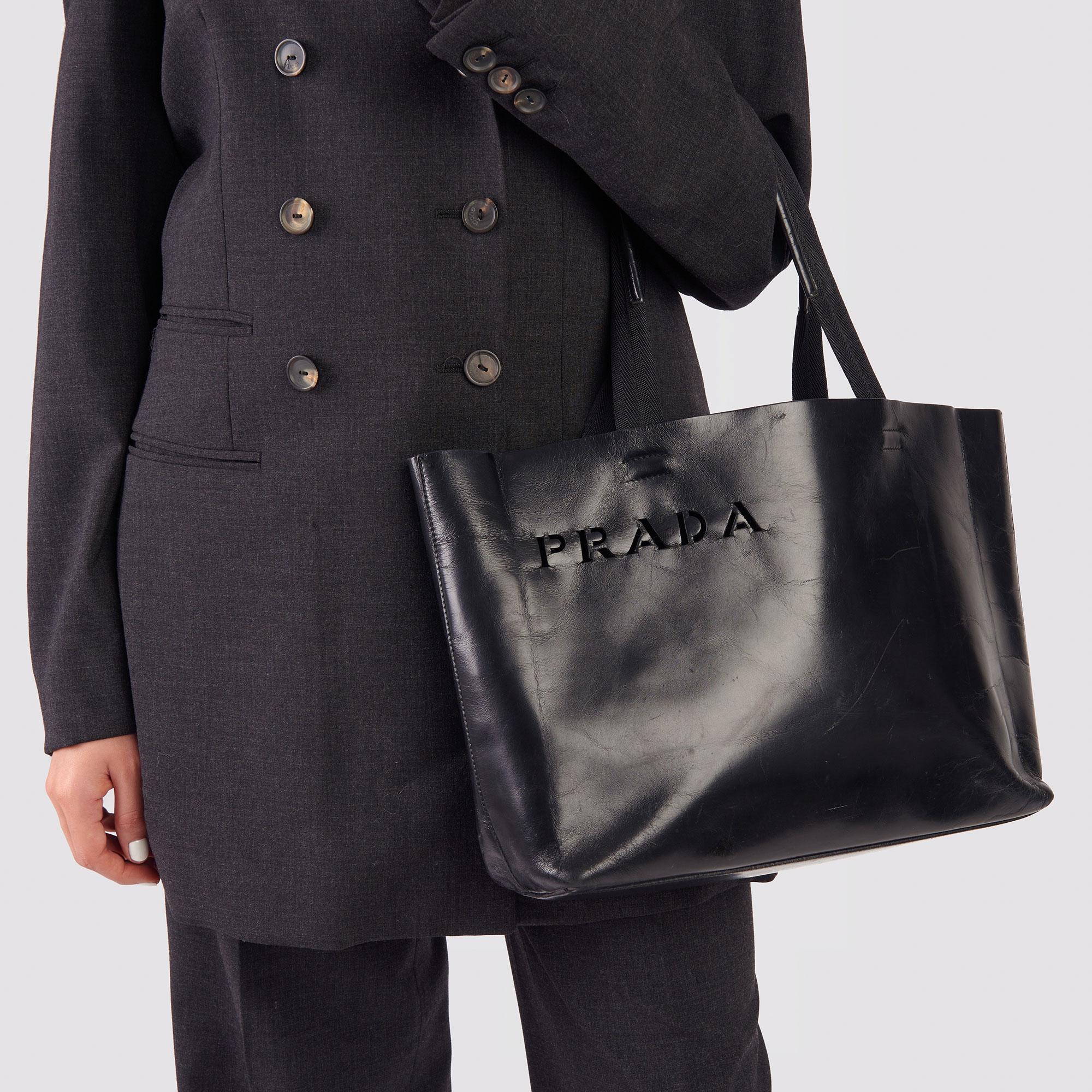 Prada Black Calfskin Leather Vintage Cut-Out Tote In Good Condition In Bishop's Stortford, Hertfordshire