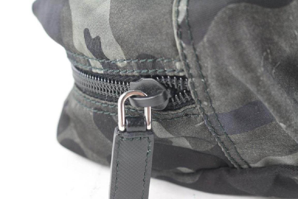 Prada Black Camo Tessuto Cosmetic Pouch Second Bag 684pr621 In Good Condition In Dix hills, NY