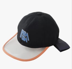 Casquette noire de Prada - années 20