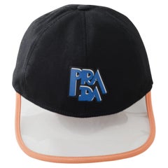 Casquette noire de Prada - années 20