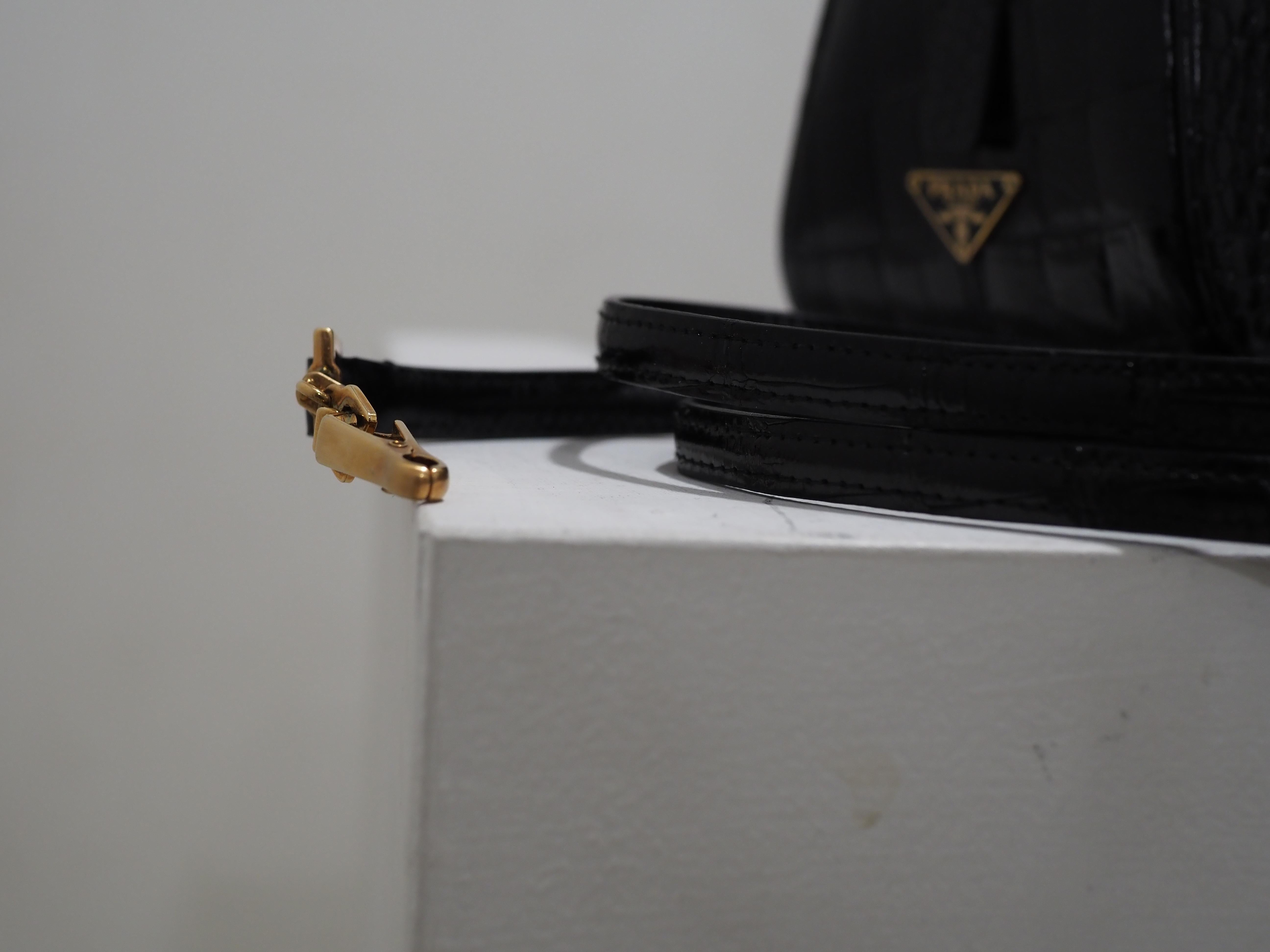 Prada black croco leather handbag shoulder bag For Sale 1