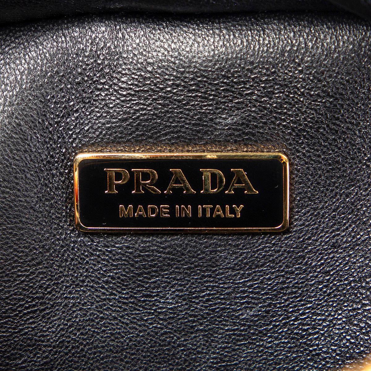 PRADA black CROCODILE leather ODETTE BANDOLIERA Shoulder Bag In Excellent Condition For Sale In Zürich, CH